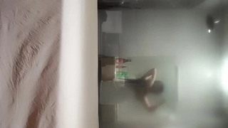 无颜之月1-5女大学生背叛男友限时出来兼职- 宝贝别忍着喷出来嗯啊哦GIF -